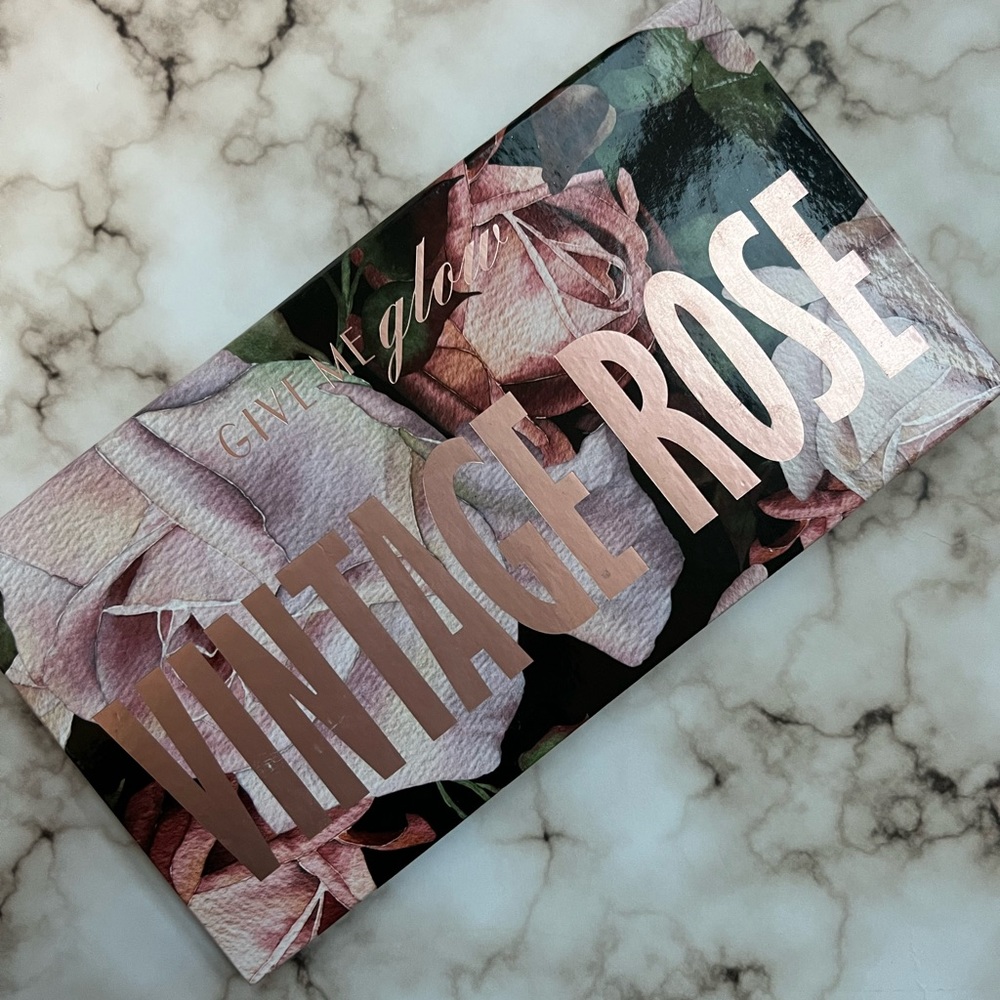 Give Me Glow Cosmetics Vintage Rose Eyeshadow Palette